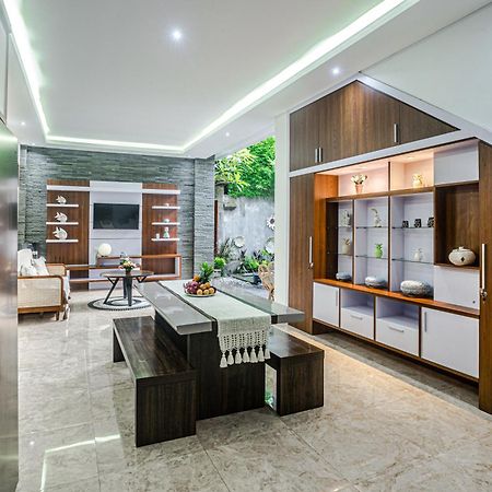 Villa Amelie By Jb Villas سمينياك المظهر الخارجي الصورة
